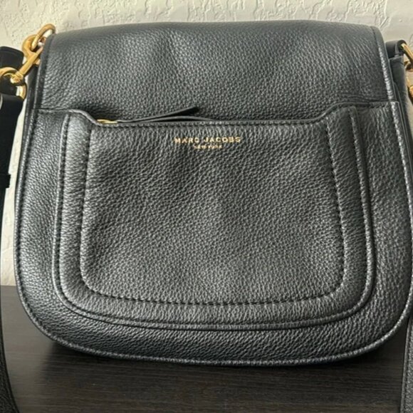 Marc Jacobs Black Pebbled Leather Crossbody Bag | Gold Hardware - Picture 2 of 9